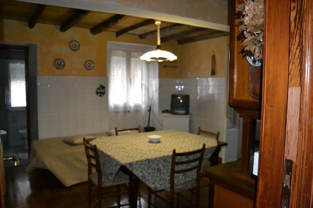 Camere E Accoglienza La Casa Della Nonna Borzonasca Eksteriør billede