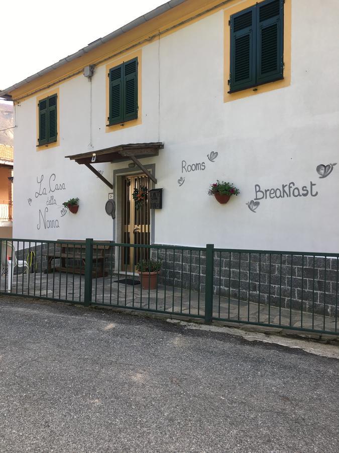 Camere E Accoglienza La Casa Della Nonna Borzonasca Eksteriør billede